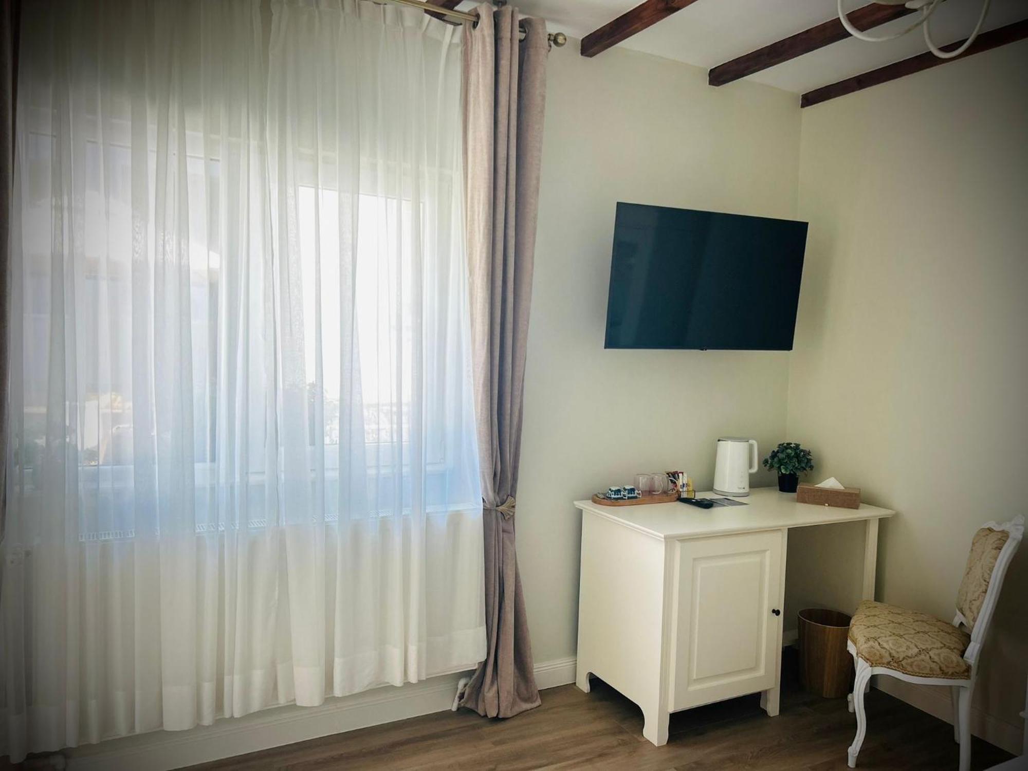 Ferienwohnung The Corner House Hunedoara Exterior foto